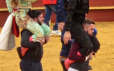 1ère novillada, 1ère puerta grande de la temporada